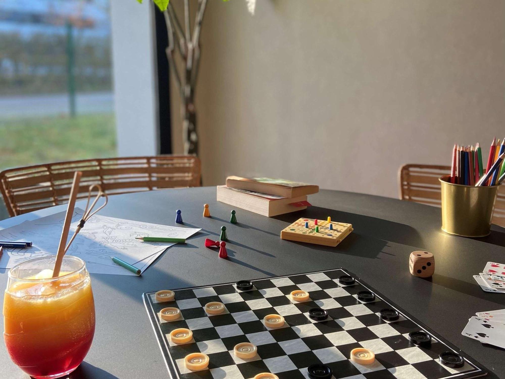 Готель Ibis Styles Rennes Cesson Екстер'єр фото